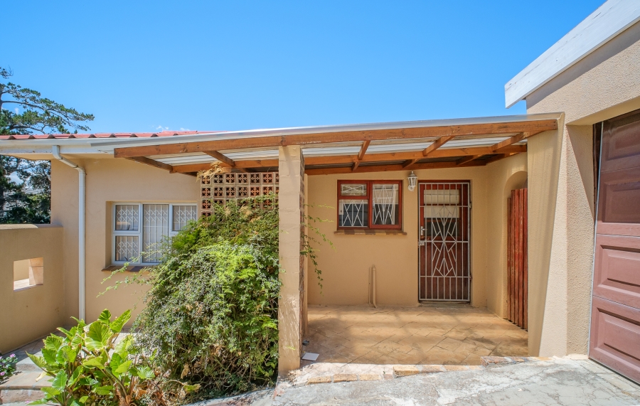 5 Bedroom Property for Sale in Kommetjie Western Cape